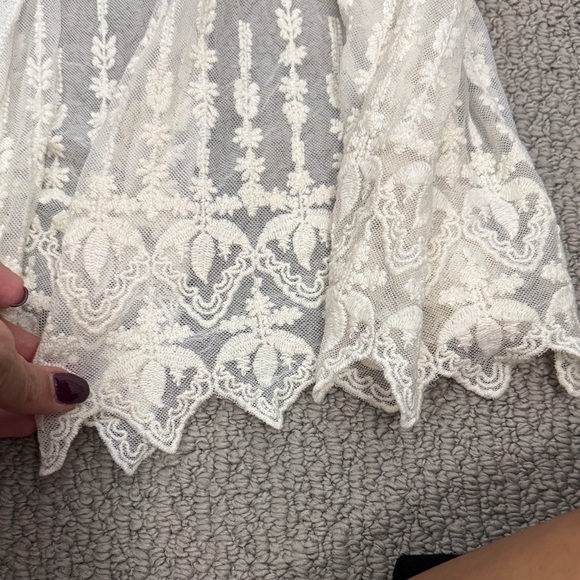 Xhilaration Cream Lace Long Jacket - Picture 2 of 3